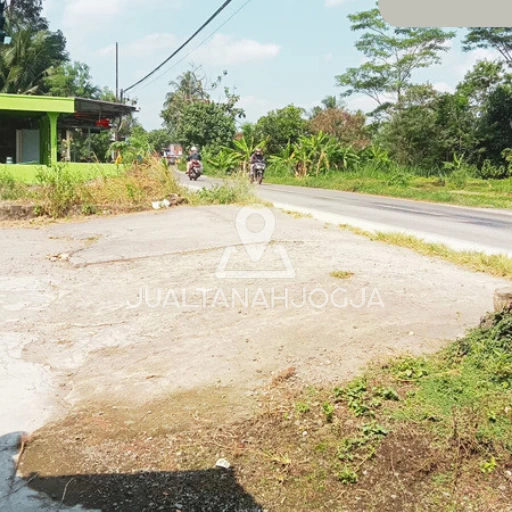 Tanah Dekat Exit Tol Tamanmartani